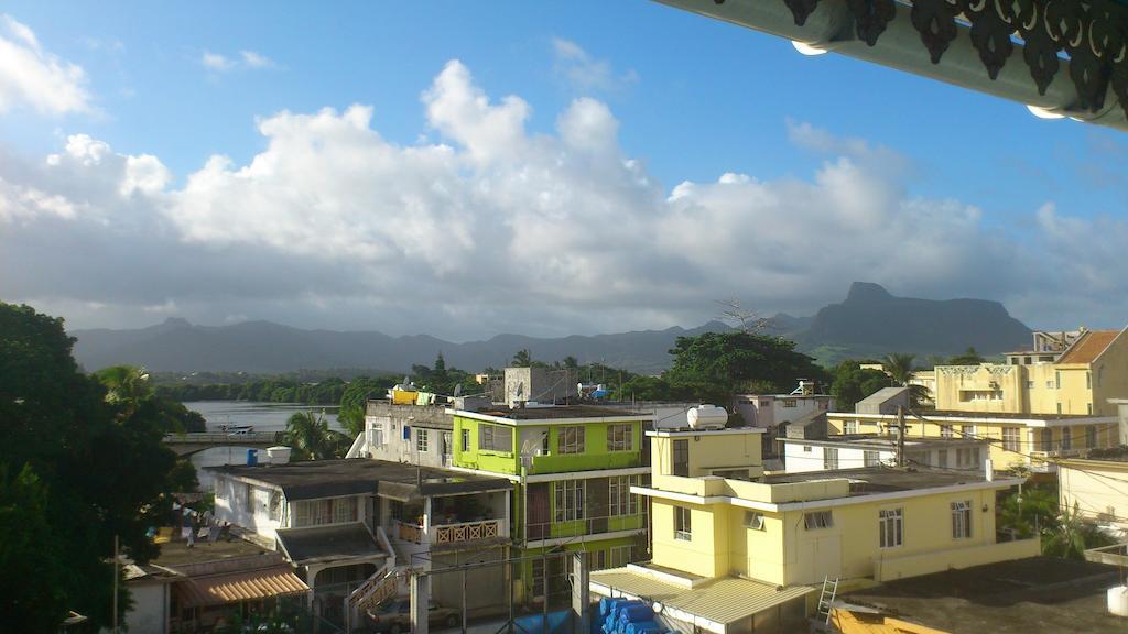 Tyvabro Guesthouse Mahébourg エクステリア 写真
